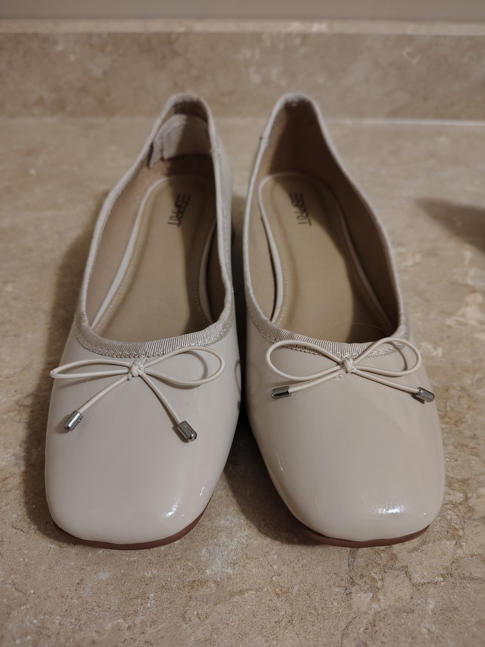 Esprit Women's Cream Patent Ballet Flats with Bow